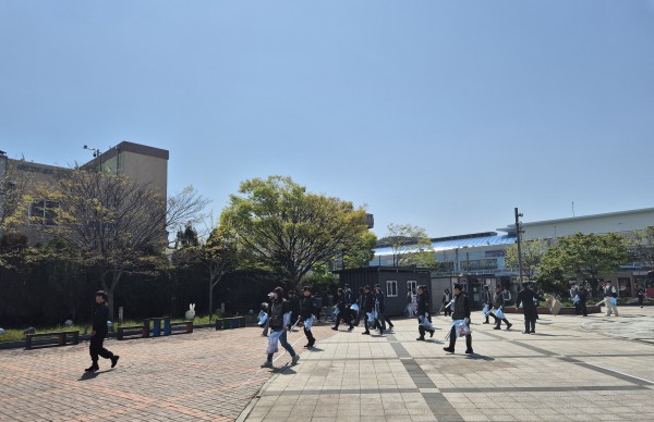 d8ff2cdbd525e00e56bf8f3072a9b79d_1746163220_0585.jpg
