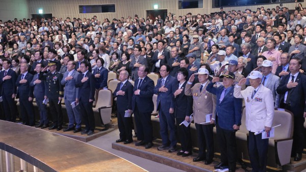 cdbf19679514fdd0ade59f39dfe39c6f_1787183482_6187.jpg